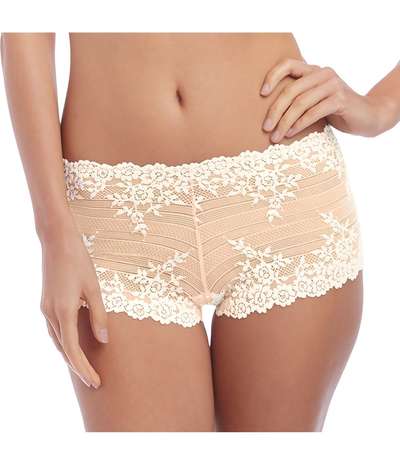 Embrace Lace Boyshort Skin – Beige Boxertrosor från Wacoal