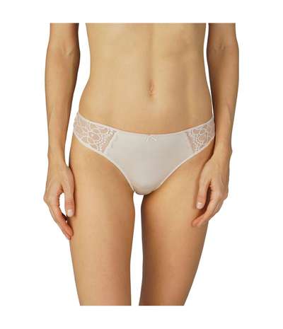 Amorous Thong Beige – Beige Stringtrosor från Mey