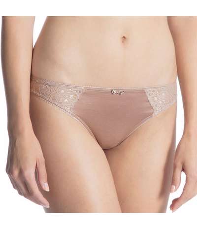 Sensual Secrets Slip Light brown – Bruna Trosor från Calida