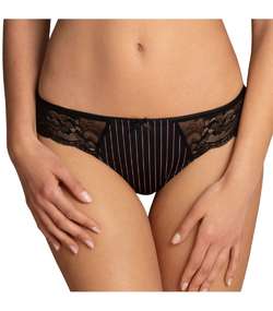 Antonia Shorty Black