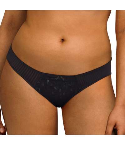 Instants Brief Black – Svarta brieftrosor från Chantelle