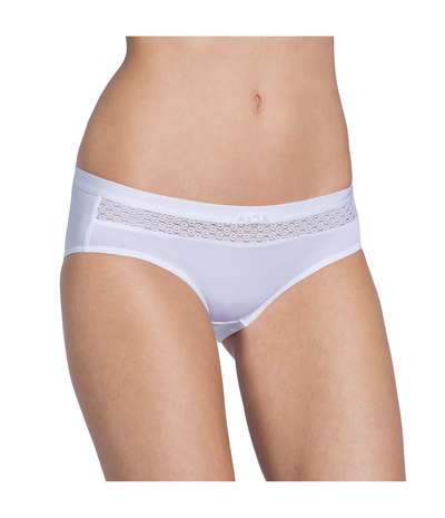 Beauty-Full Basics Hipster White – Vita hipstertrosor från Triumph