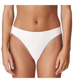 Avero Thongs White