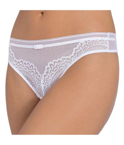 Beauty-Full Darling String White – Vita Stringtrosor från Triumph